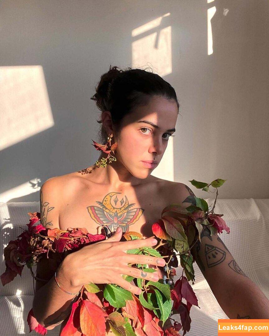 Imponderabile / Giulia zinato / imponderabile_ leaked photo photo #0012