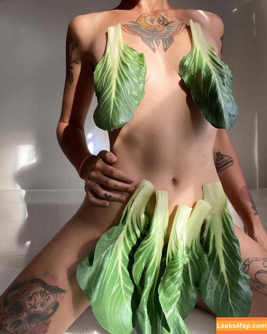 Imponderabile / Giulia zinato / imponderabile_ leaked photo photo #0014