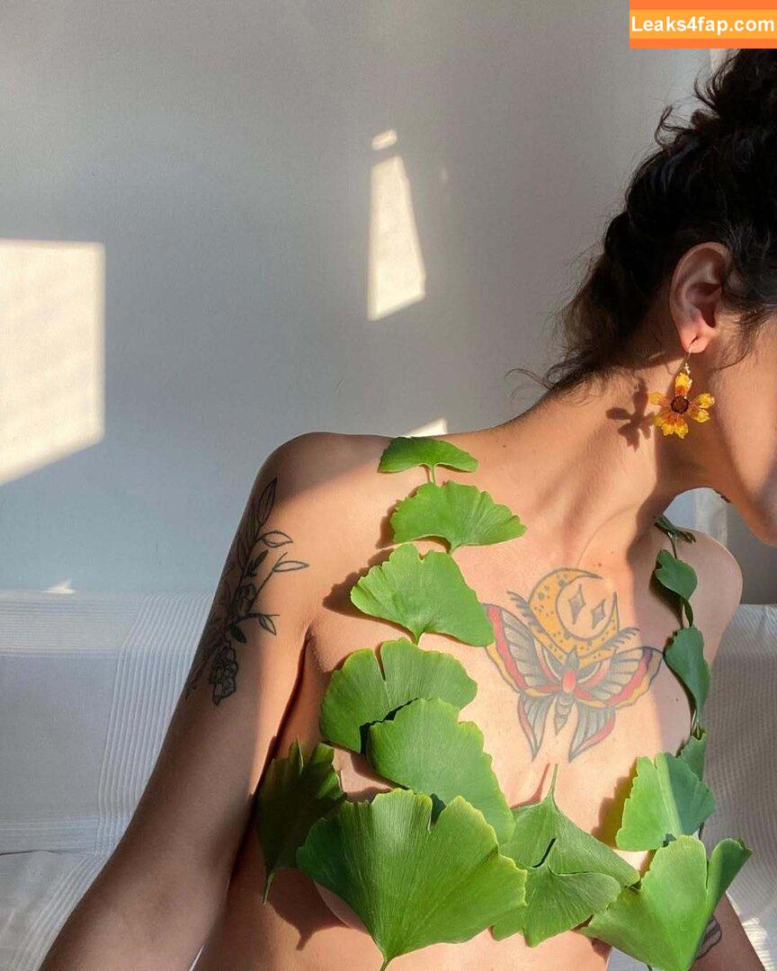 Imponderabile / Giulia zinato / imponderabile_ leaked photo photo #0019