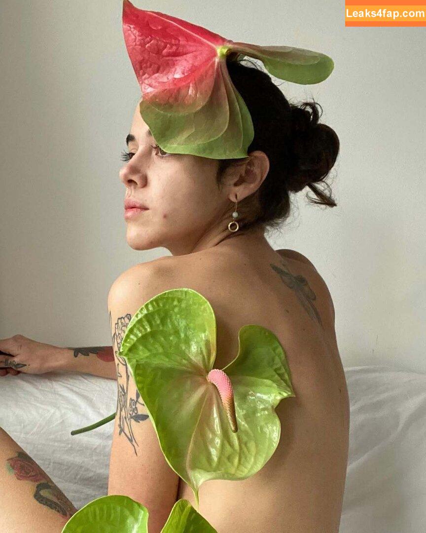 Imponderabile / Giulia zinato / imponderabile_ leaked photo photo #0026