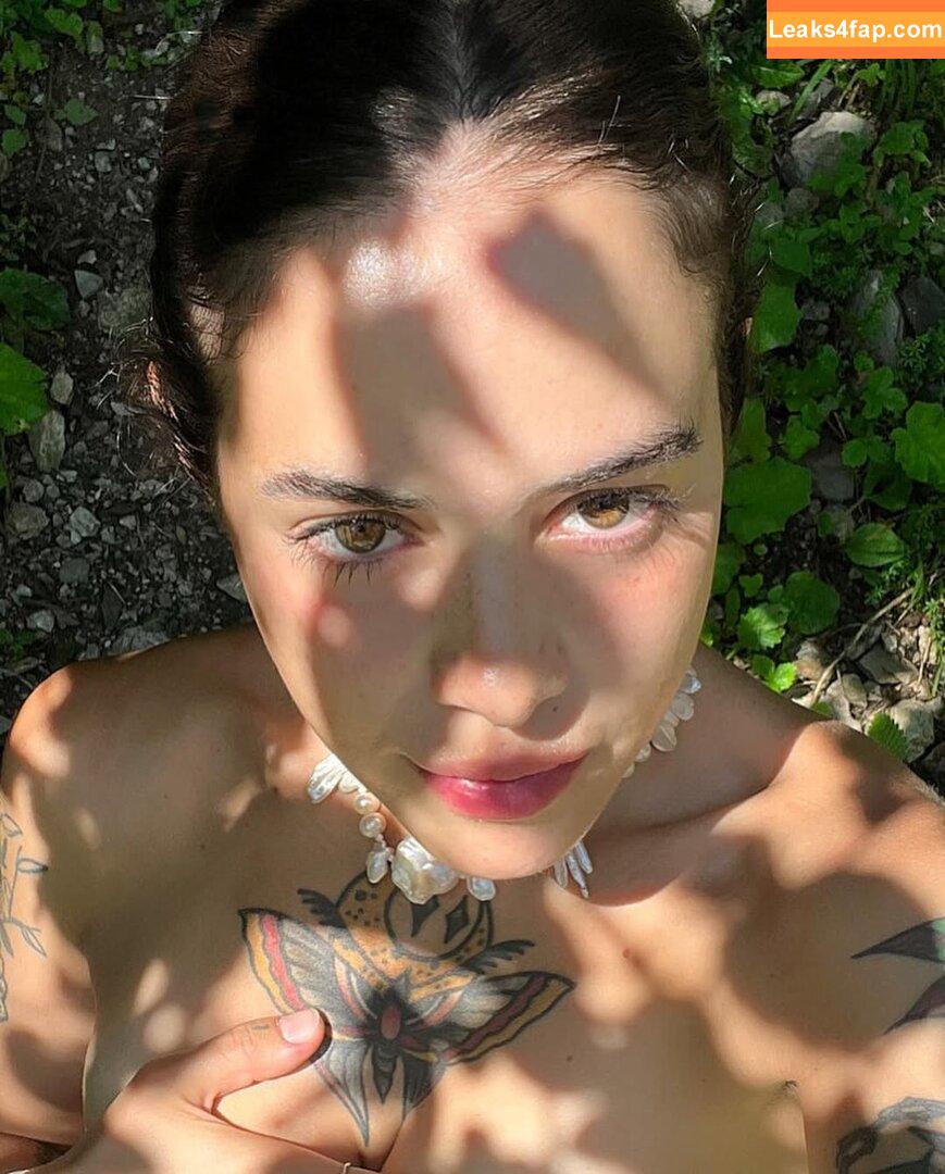 Imponderabile / Giulia zinato / imponderabile_ leaked photo photo #0044