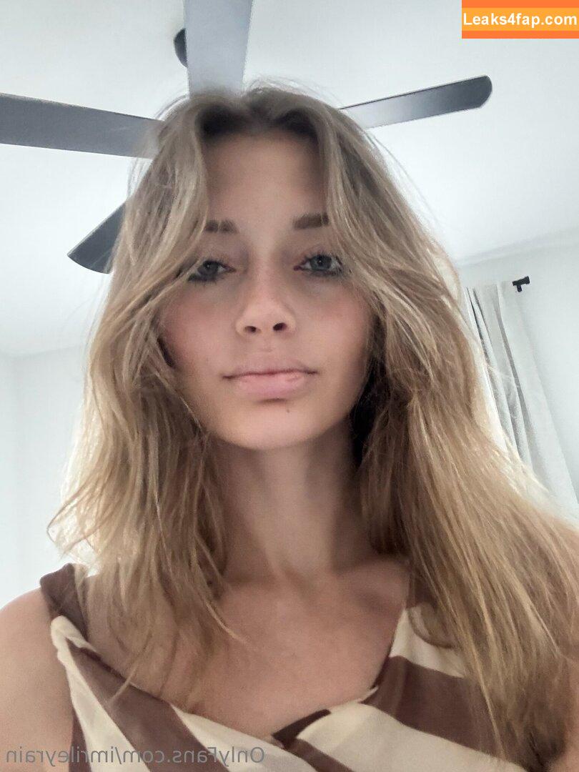 imrileyrain leaked photo photo #0227