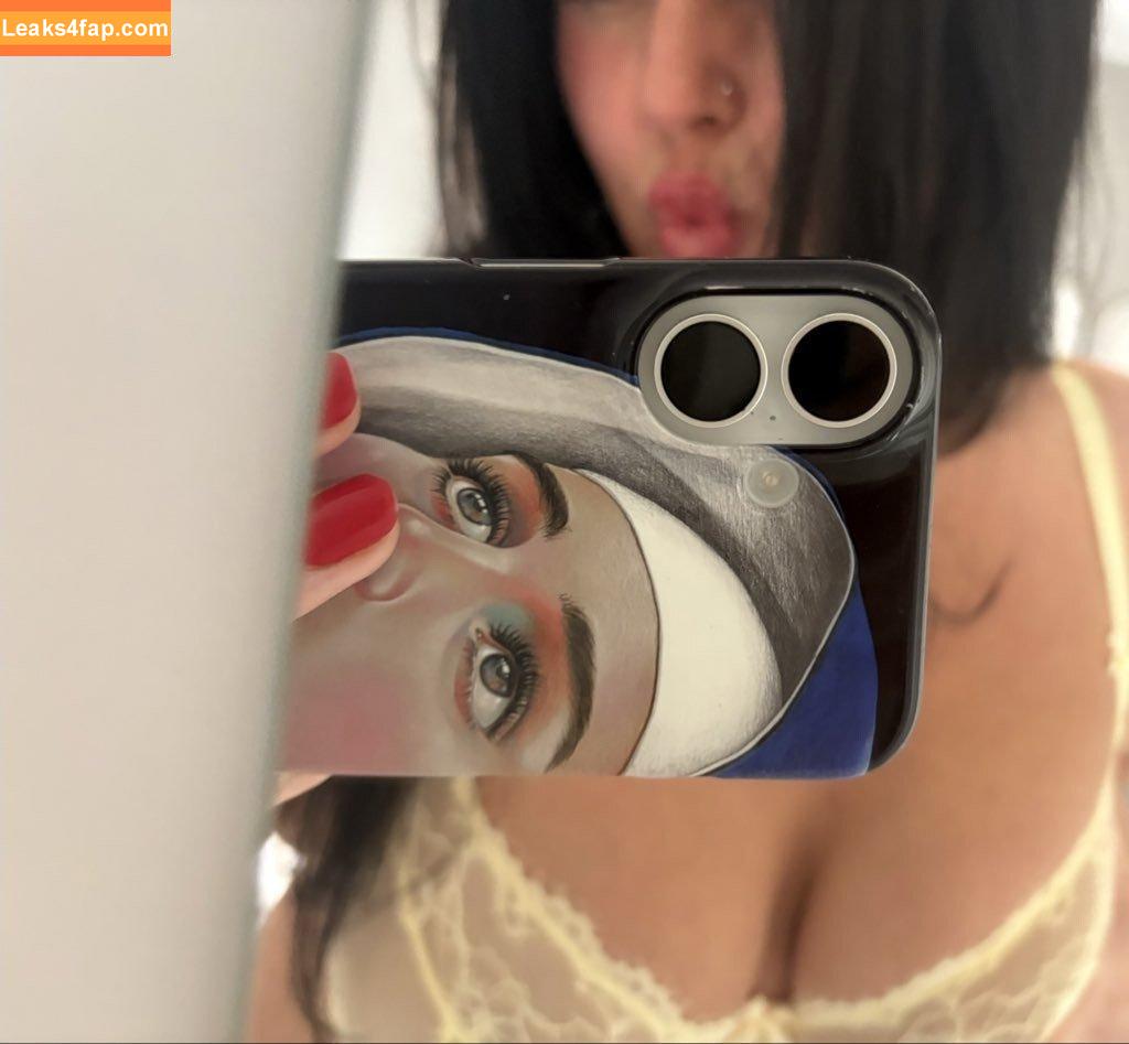 Inajitrust / crosby71 / https: leaked photo photo #0013
