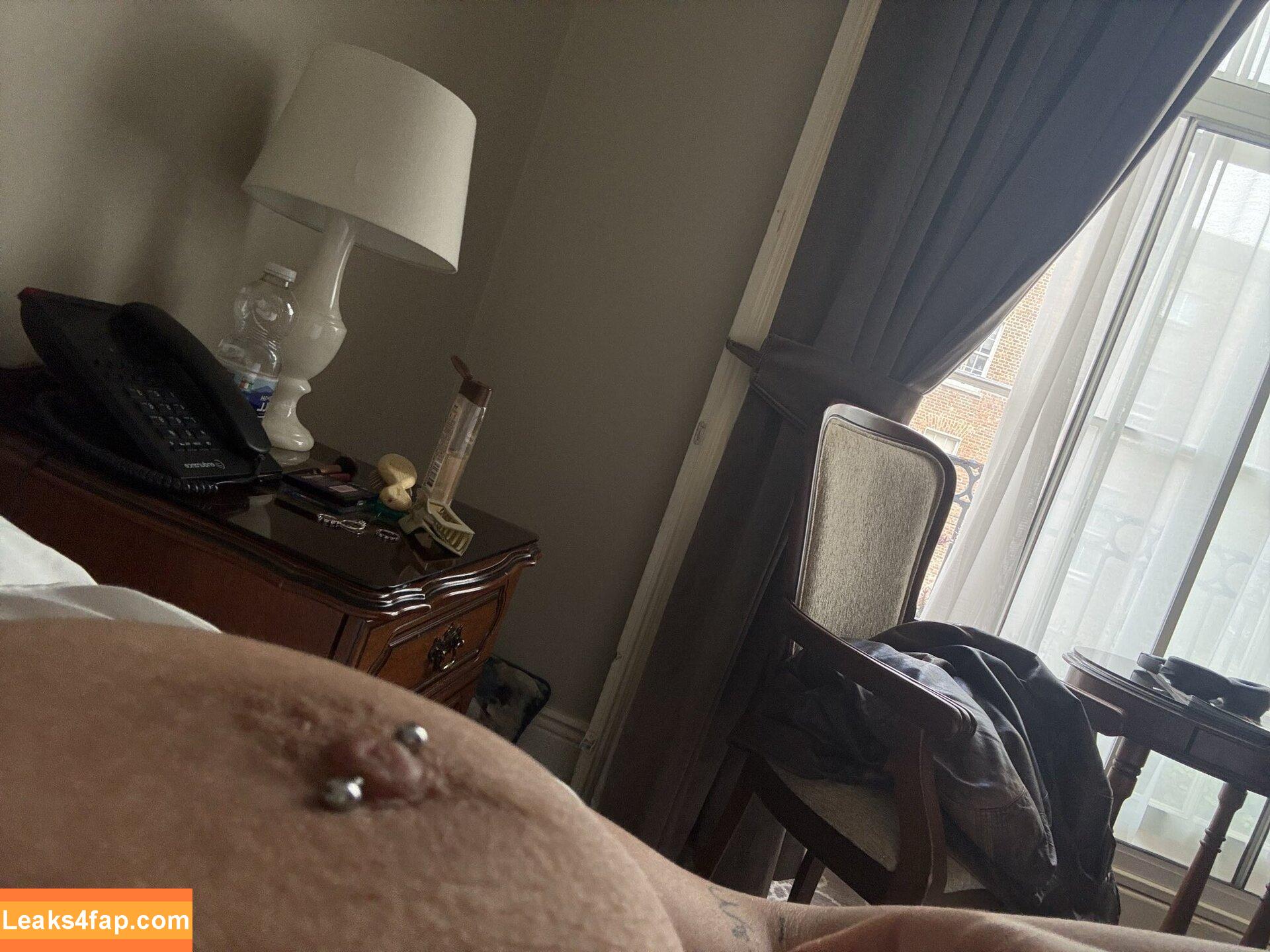 Inajitrust / crosby71 / https: leaked photo photo #0025