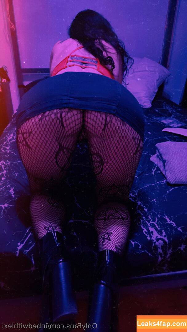 inbedwithlexi /  leaked photo photo #0005