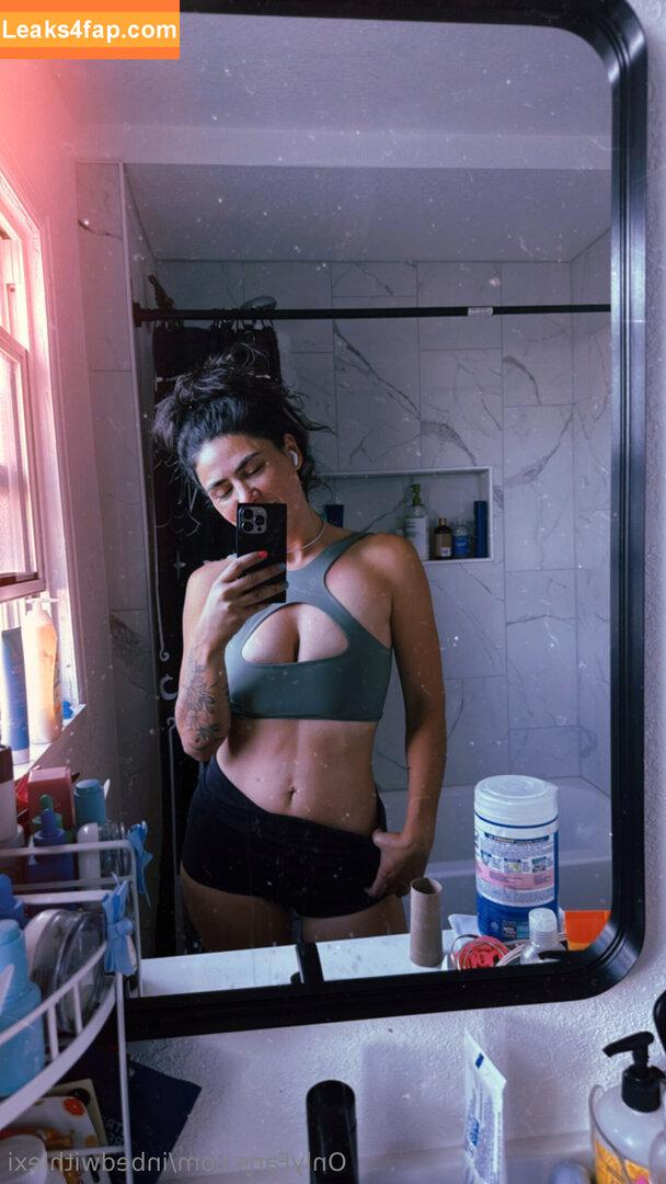 inbedwithlexi /  leaked photo photo #0013
