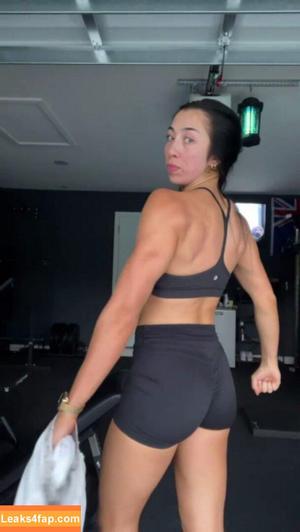 Indi Hartwell photo #0226