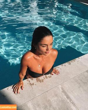 India Reynolds фото #0127