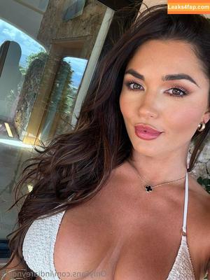 India Reynolds photo #0674