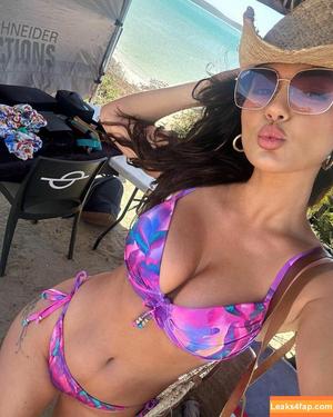 India Reynolds photo #0791