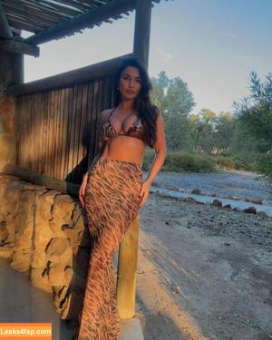 India Reynolds photo #0816