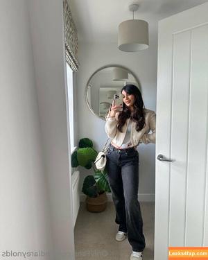 India Reynolds photo #0832