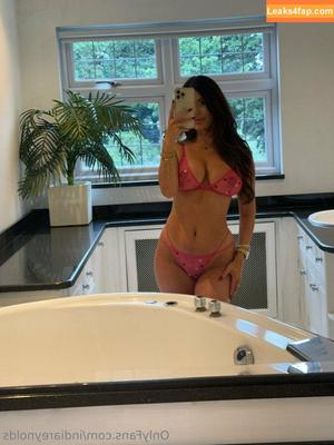 India Reynolds photo #0899