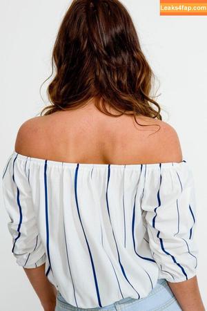 India Reynolds photo #0952