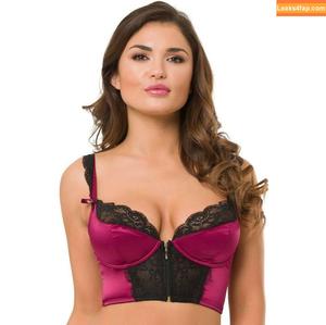 India Reynolds photo #1174