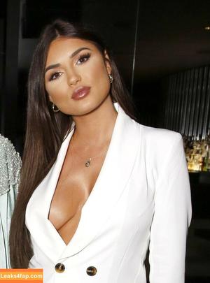 India Reynolds photo #1396