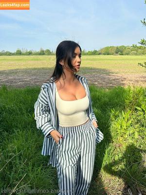 India Reynolds photo #1417