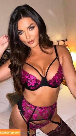 India Reynolds photo #1431