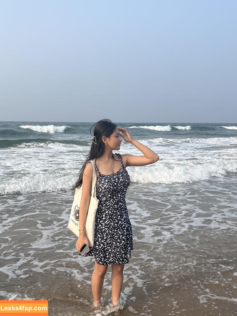 Indian Girls / indianpretty_girls слитое фото фото #0194