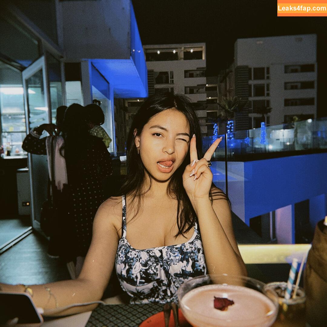 Indian Girls / indianpretty_girls слитое фото фото #0197