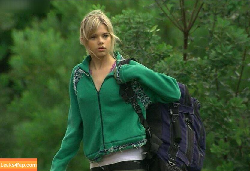 Indiana Evans / indianaevans27 leaked photo photo #0081