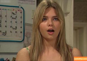 Indiana Evans photo #0092