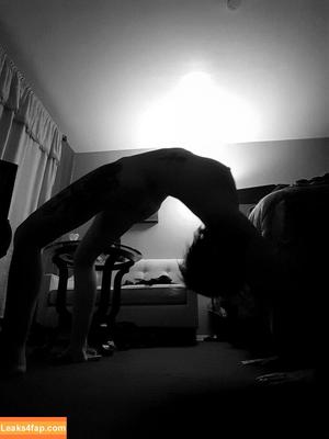 Indigo Augustine photo #1181