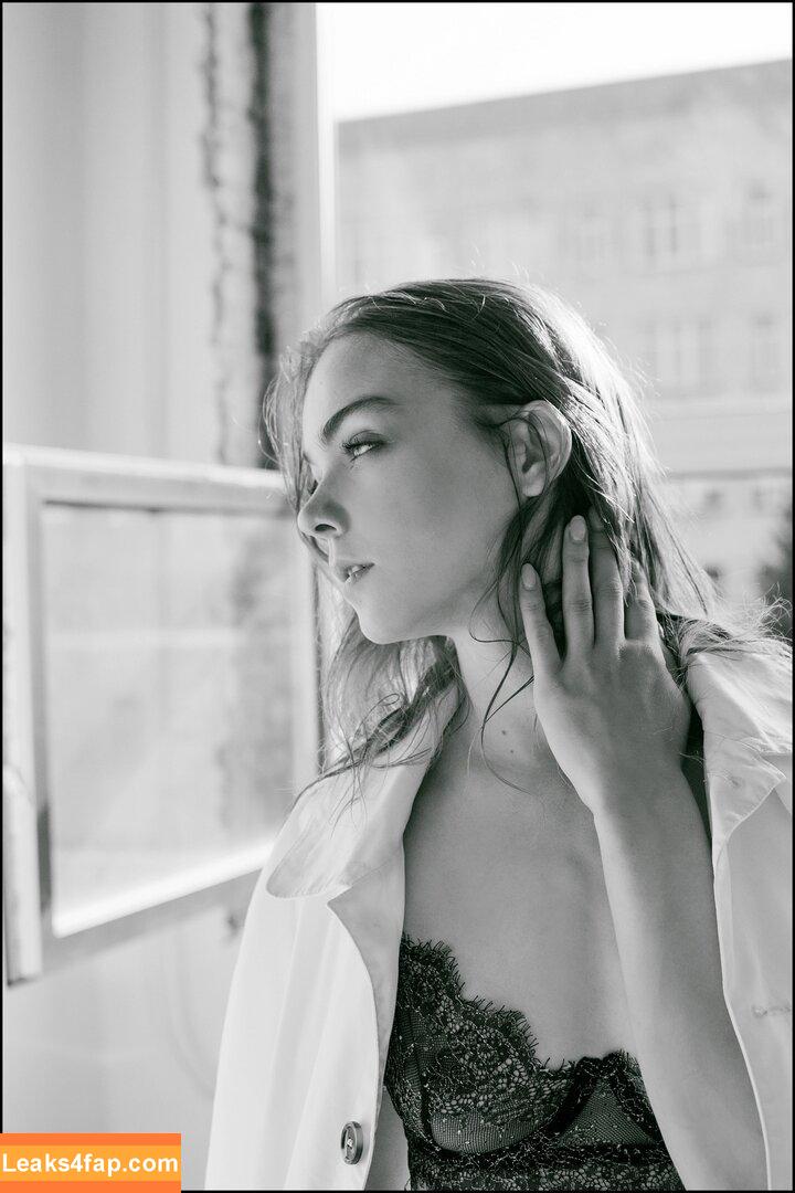 ineedmary / Maria Kozlovskaya leaked photo photo #0042