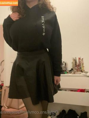 Ineffablejenna photo #0041