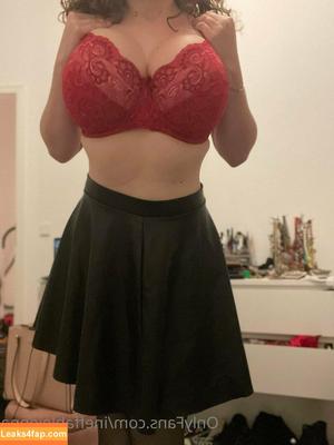 Ineffablejenna photo #0042