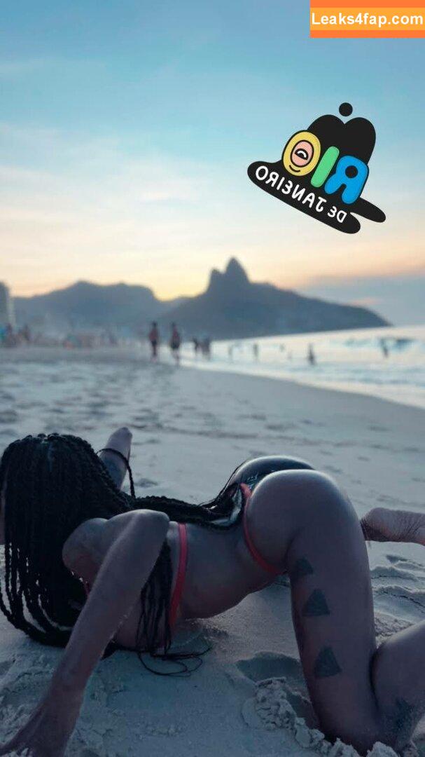 Inês Brasil / inesbrasiltv leaked photo photo #0041