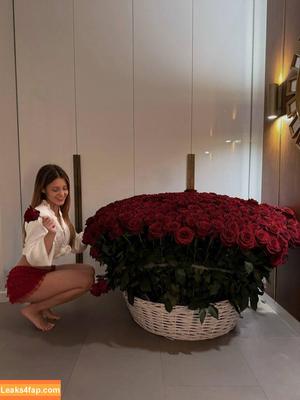 influesii753 photo #0068