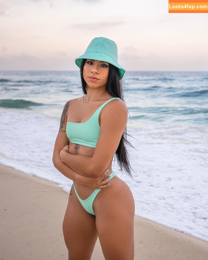 Ingrid Oliveira / Ingrid Bronze / ingrid.oliveira96 leaked photo photo #0046