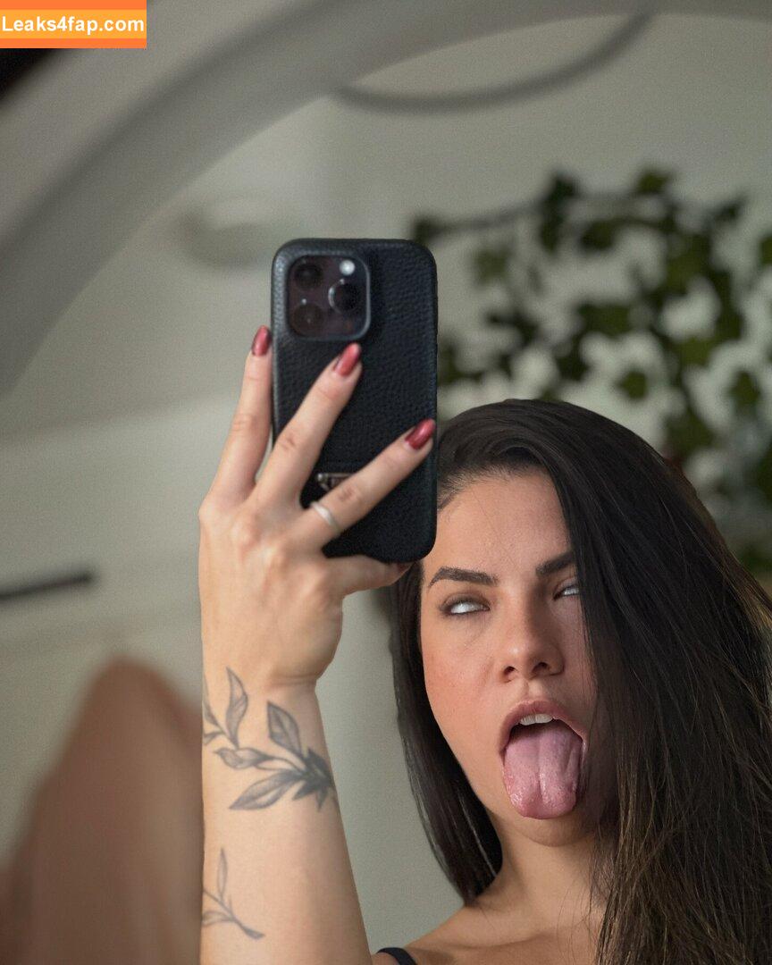 Ingrid Oliveira / Ingrid Bronze / ingrid.oliveira96 leaked photo photo #0072