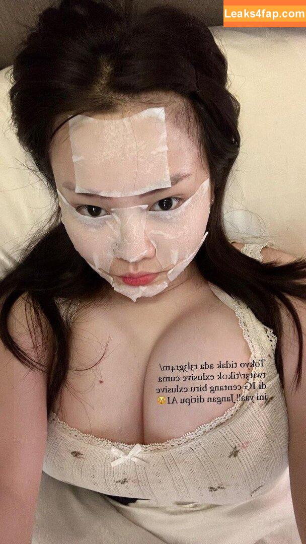 initokyo /  leaked photo photo #0001
