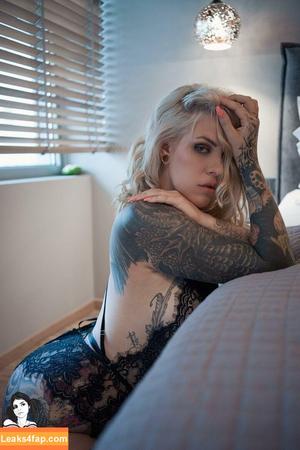 Inkedmimi photo #0001