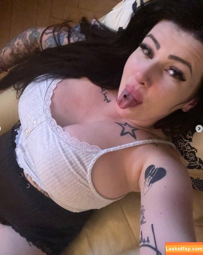 inkedprincess90 / inked_kika leaked photo photo #0018