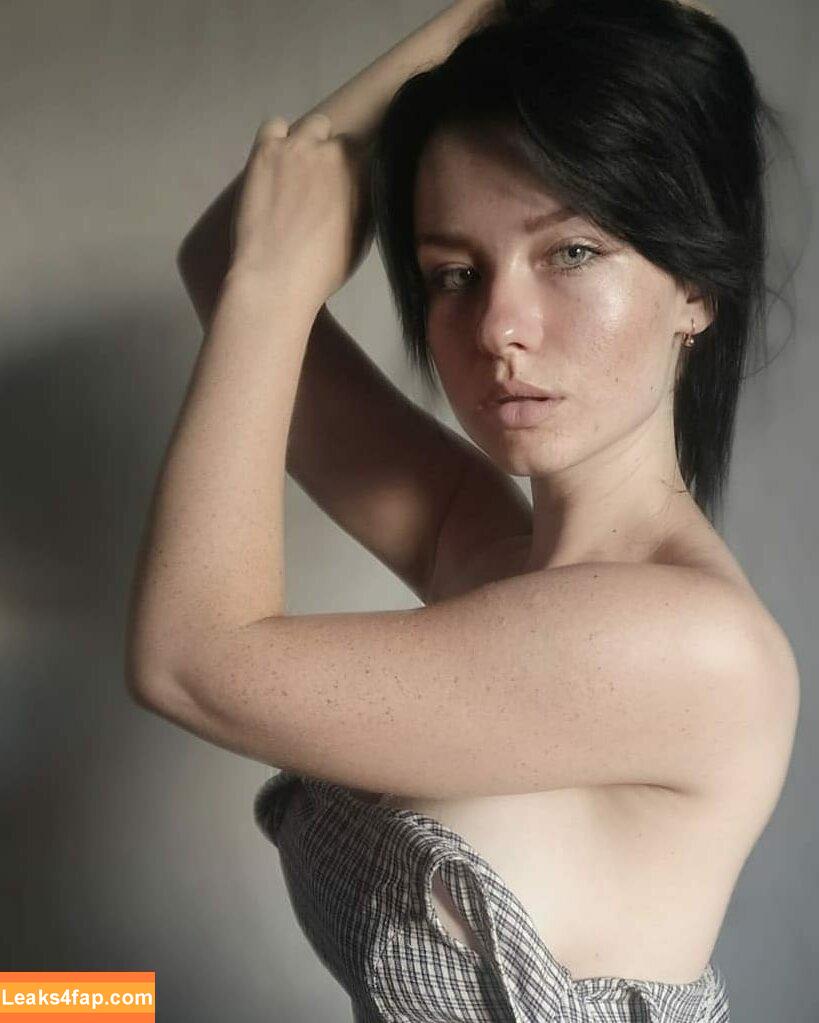 innervus / Instagram слитое фото фото #0005