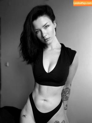 innervus photo #0379