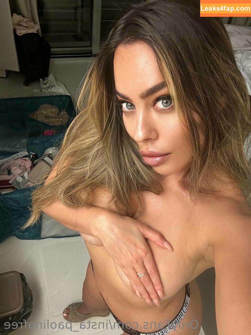 insta_paolinafree /  leaked photo photo #0094