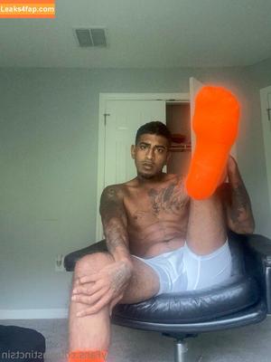 instinctsin photo #0005
