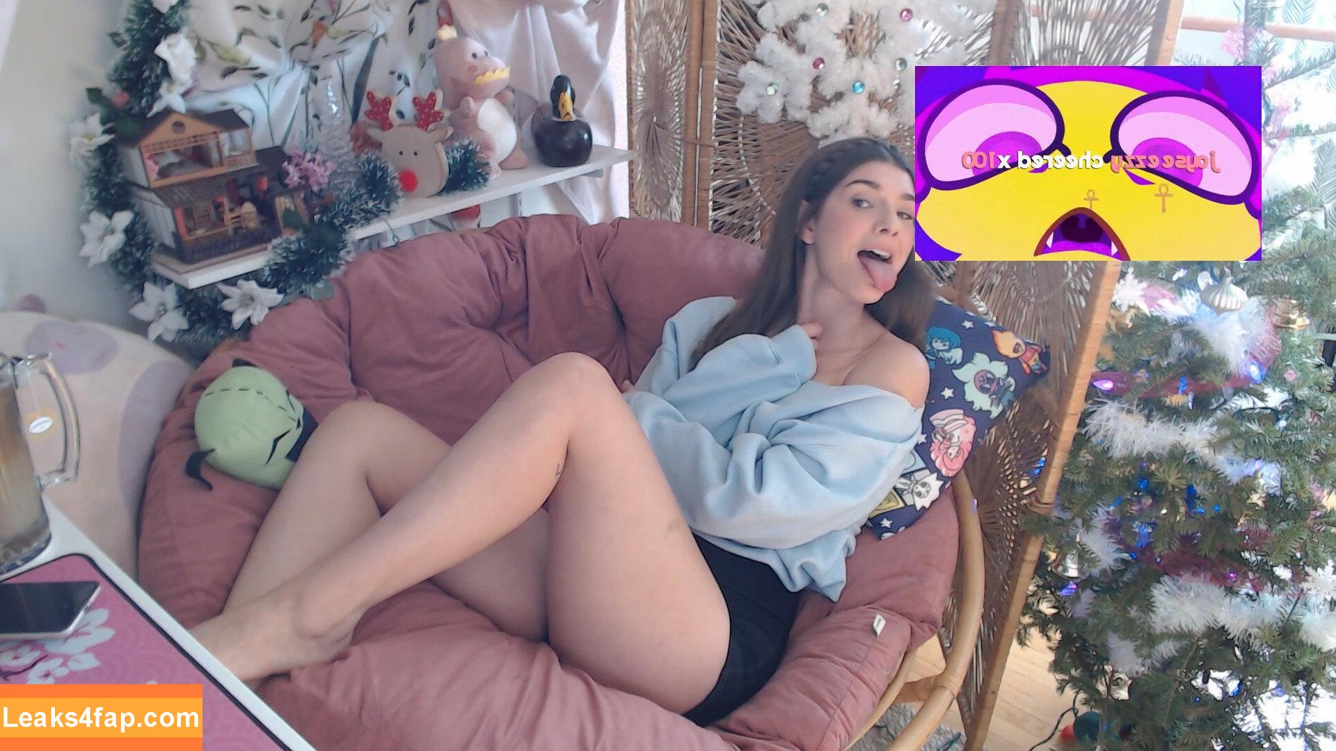 Invadervie /  leaked photo photo #0009