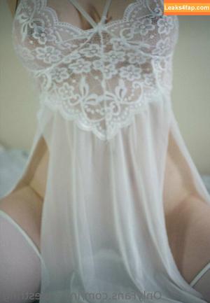Invisiblestring photo #0043