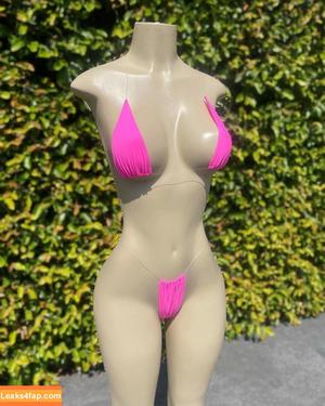 Invisiblestring photo #0274