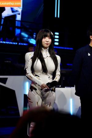 iorimoe_five photo #1432