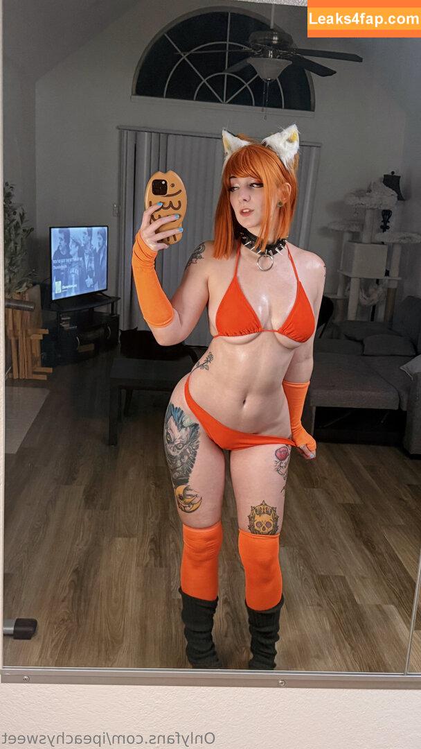 ipeachysweet /  leaked photo photo #0378