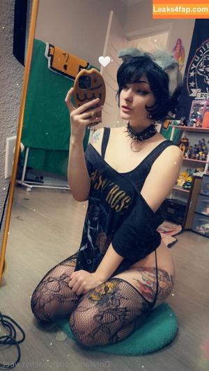 ipeachysweet photo #0349