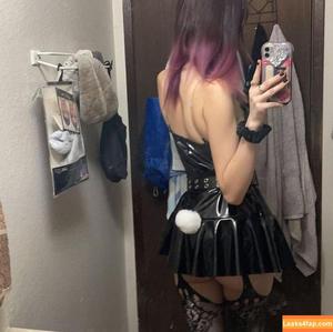 ipukeglitter420_ photo #0019