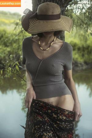 ireenel_ photo #0100