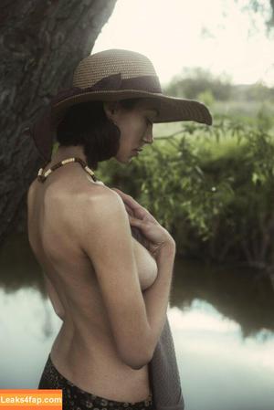 ireenel_ photo #0113